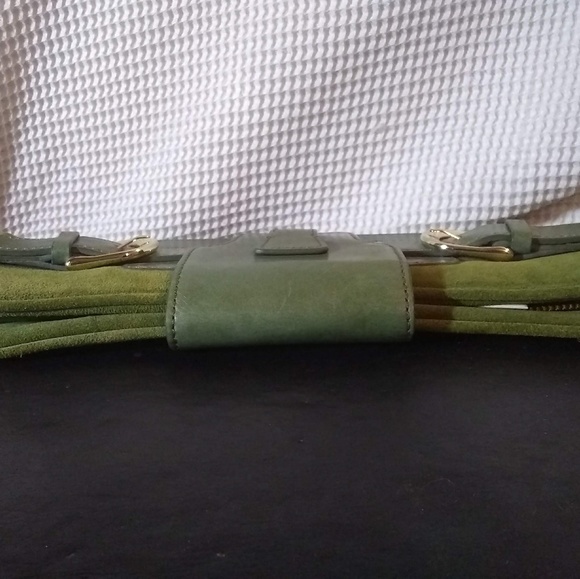 Banana Republic Green leather shoulder bag - Picture 3 of 8